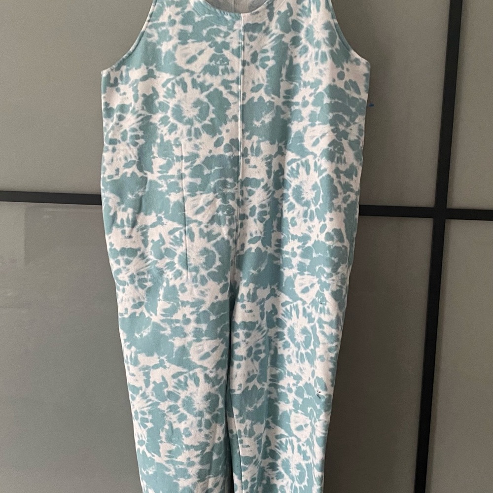 Colsie Blue and White Tie-Dye Apparel